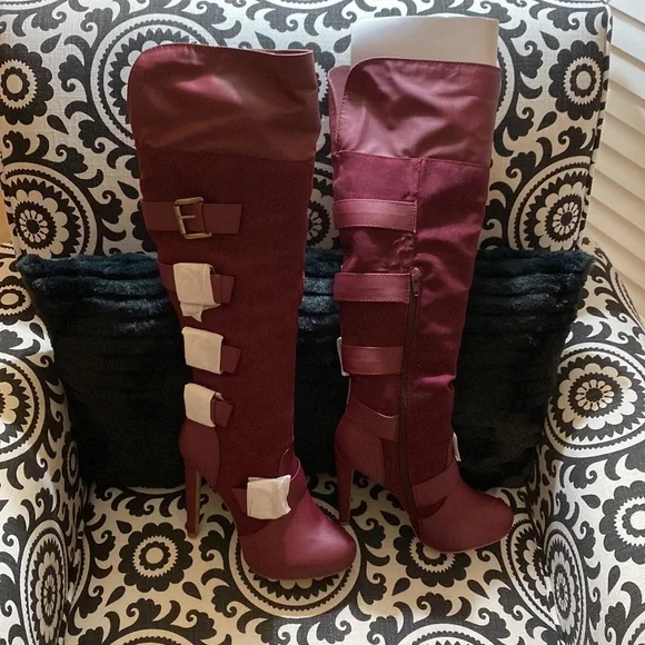 Burgundy heel boots. Size 7.5